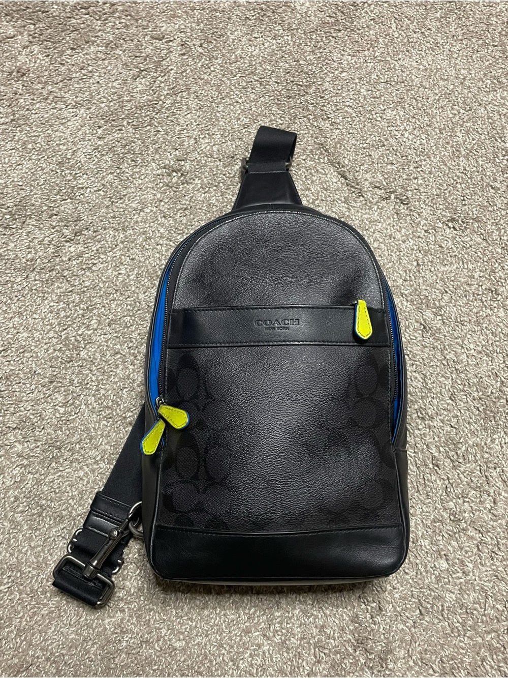 Men’s Coach Leather Signature Body Bag Crossbody Backpack
